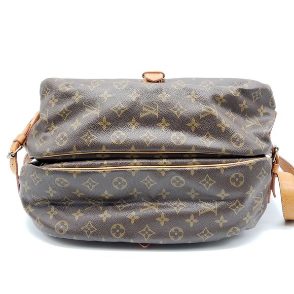 Louis Vuitton Saumur 35 Monogram Crossbody Bag - Picture 9 of 15